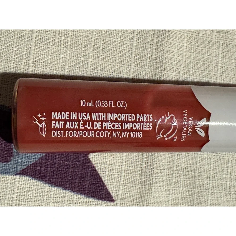 Covergirl Clean Fresh Yummy Gloss 110 Sunrise Blush Vegan Lip Gloss 10mL NEW